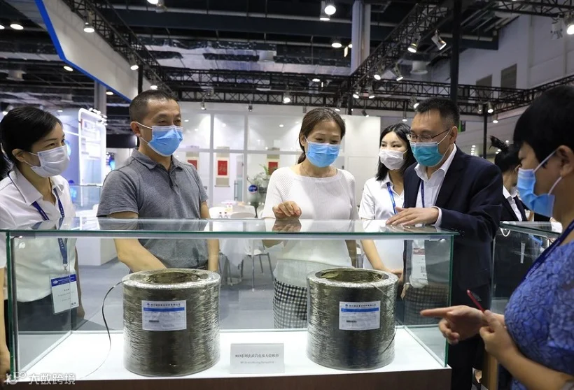 2026年中国(上海)国际复合材料工业技术展CCEChina Composites Expo展馆现场,专业观众参观实况
