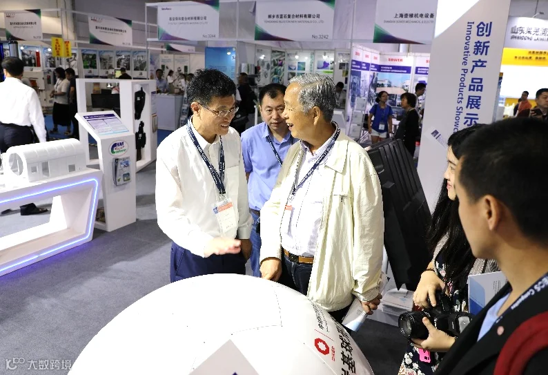 2026年中国(上海)国际复合材料工业技术展CCEChina Composites Expo行业机械设备展品展台实拍