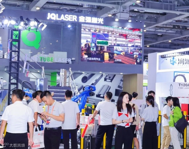 2026年上海国际数控机床与金属加工展览会MWCS展馆现场,专业观众参观实况