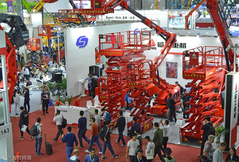 2026年上海国际重型机械装备展览会HEAVY MACHINERY ASIA展馆现场,专业观众参观实况