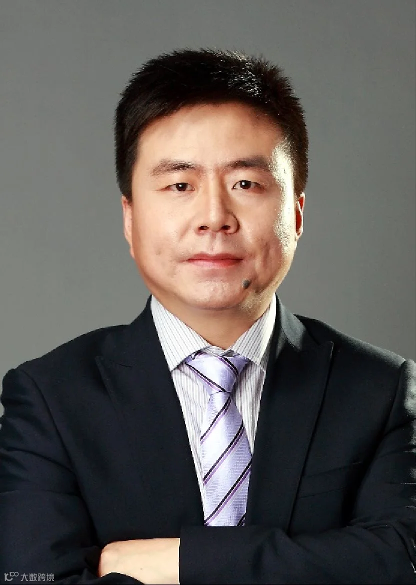 郑海峰.png