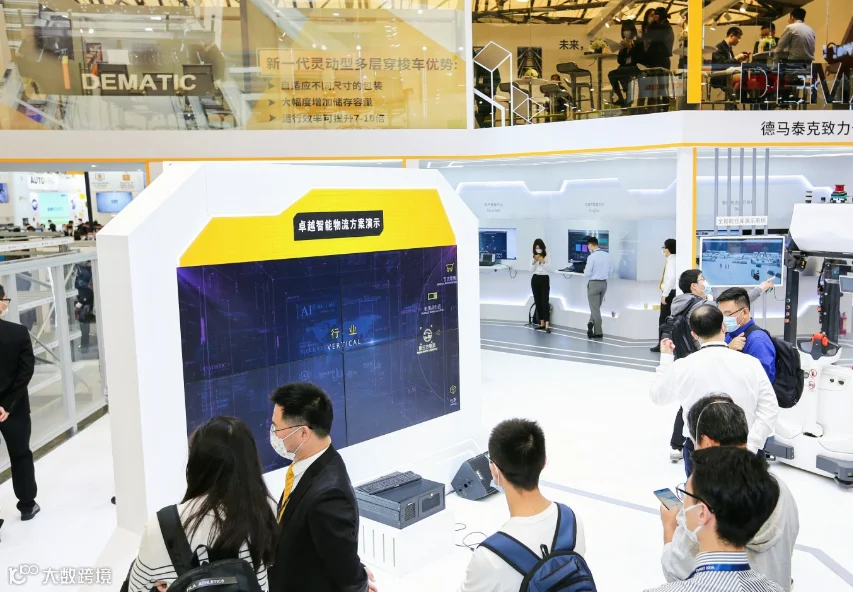 2026年上海国际重型机械装备展览会HEAVY MACHINERY ASIA参展商与海外采购商展台洽谈现场