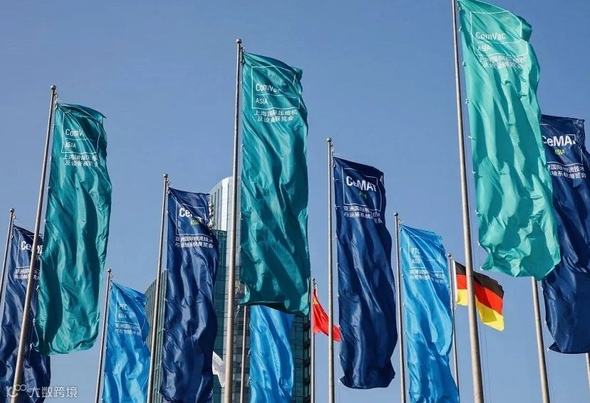 2026年上海亚洲国际物流技术与运输系统展览会CeMAT ASIA参展商与海外采购商展台洽谈现场