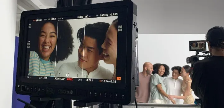 市场规模45亿美元，这个品牌靠痘痘贴年入过亿！