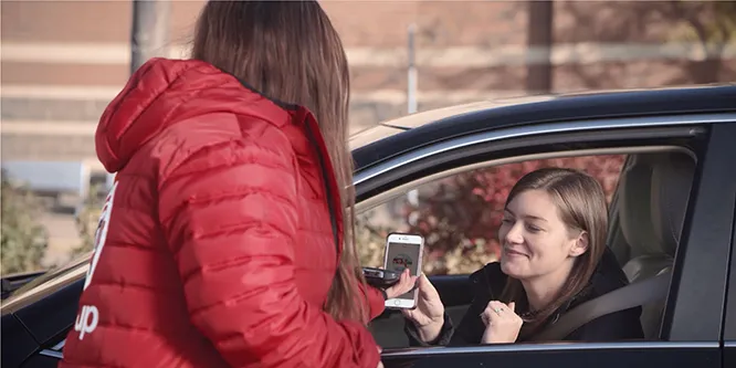 Target 顾客购物无需下车