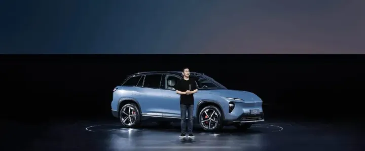 危机中的蔚来：要让资本重拾听故事的耐心