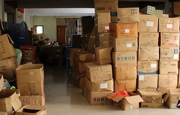 家庭仓VS海外仓：小微商家与大型企业的仓储策略