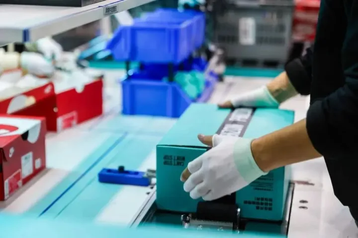 抢占先机！商家为何能在得物闷声赚钱？