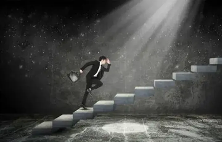 创业不是准备充分了再上路，而是先上路，一边走一边准备