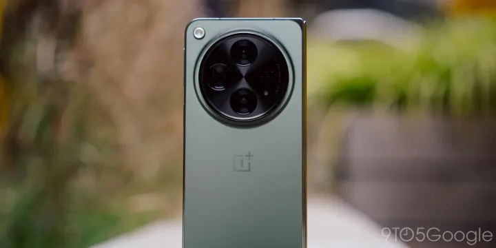 OnePlus Open 再次附带无法删除的 Facebook/Meta 服务