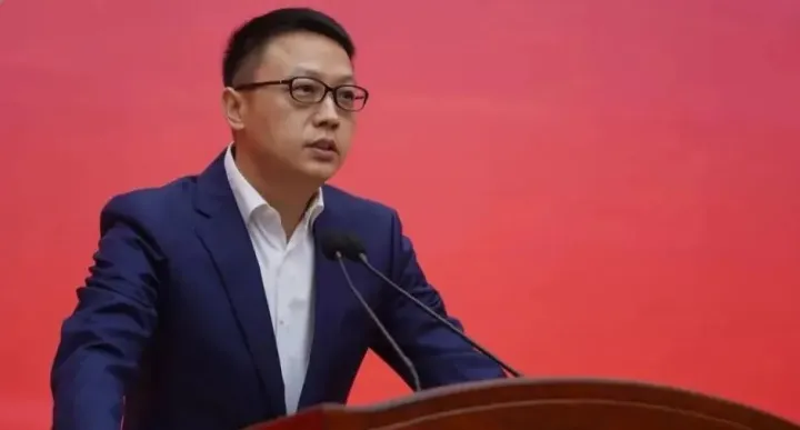 阿里巴巴要让更多的年轻人当上高管