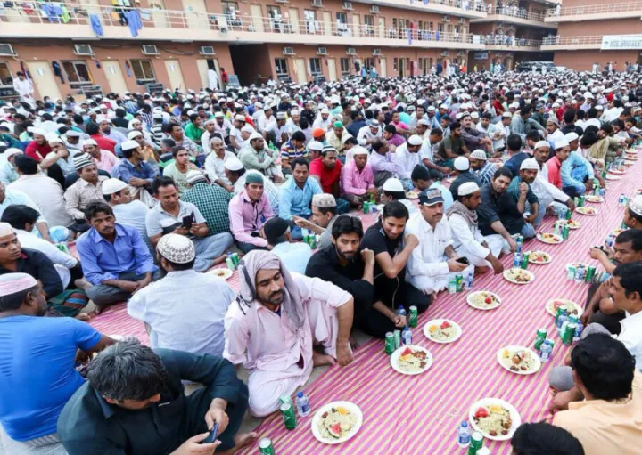 关于斋月的知识以及难民如何庆祝