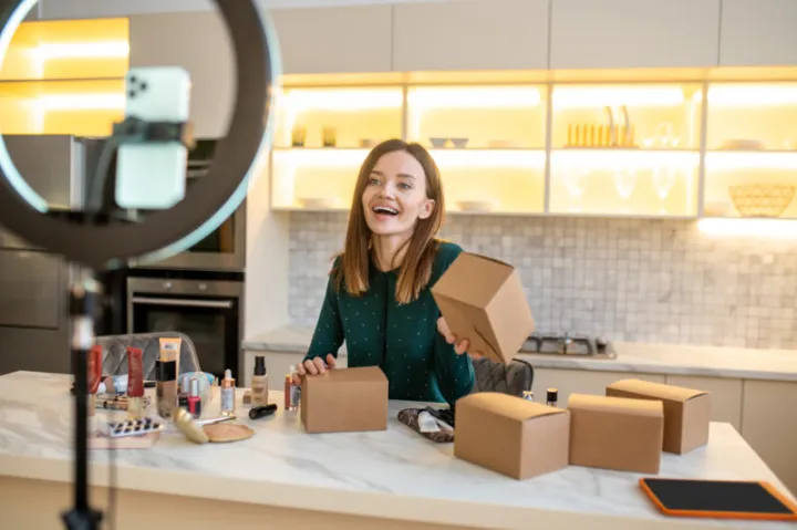 通过直播购物提高销售额