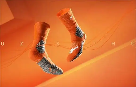 疫情期间十倍增长，有志者UZIS杨孝儒：真实地和用户在一起，一双篮球袜也能破局