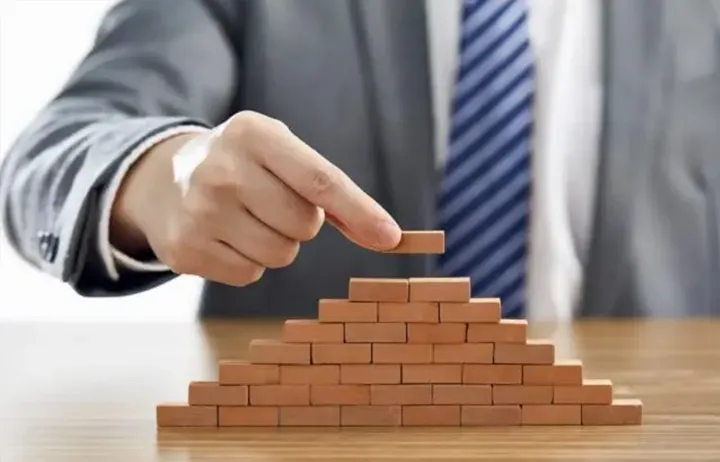 爆款打造案例：逐步分化竞品优势，最终抢得Best Seller