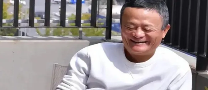 支付宝正在挖抖音小红书墙角