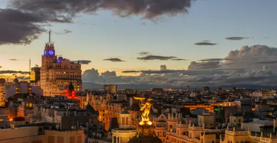 亚马逊和苹果因“限制竞争”被西班牙国家有色金属委员会罚款