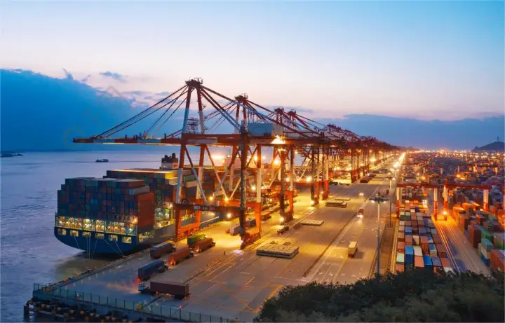 该地区超越亚太成全球最大电商物流市场；UniUni再获亿元融资