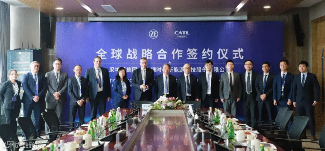 【后市场动态】宁德时代与采埃孚达成全球战略合作;中国重汽再交20台豪沃TH7国六牵引车