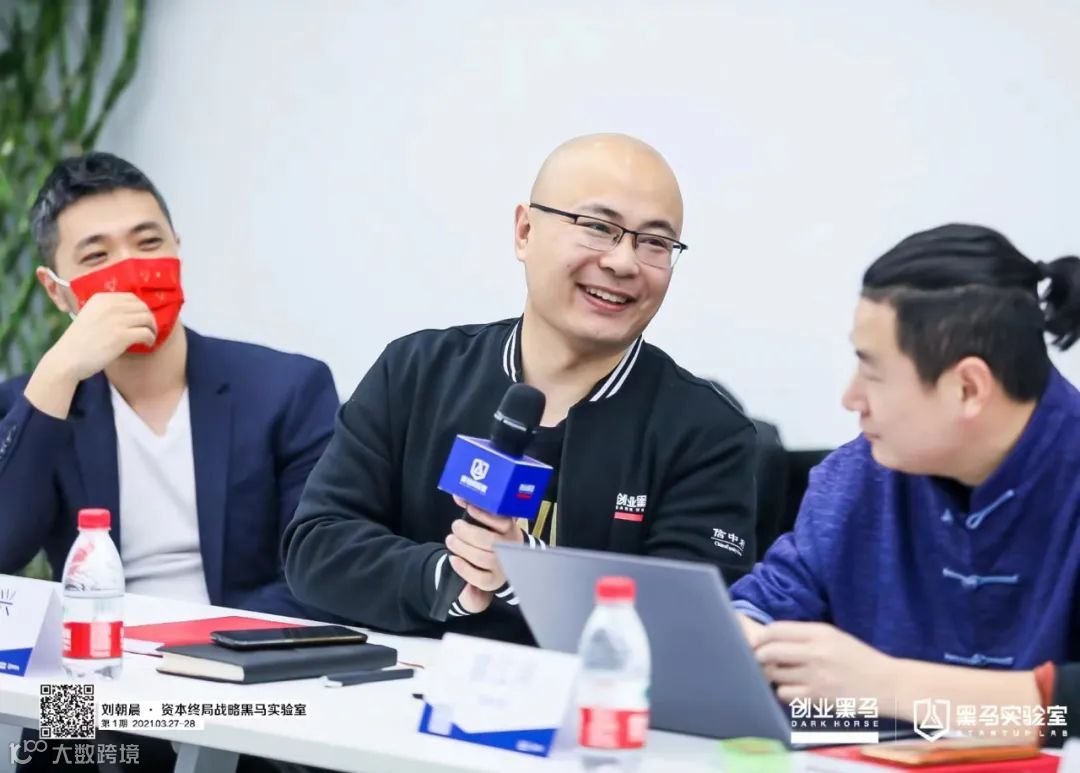 研究生毕业“跑”外卖，一年收入2个亿