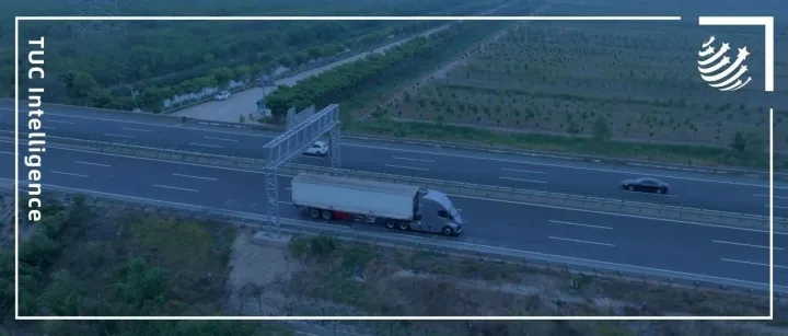 单车年省30万，智能化电动重卡如何改变货运江湖？