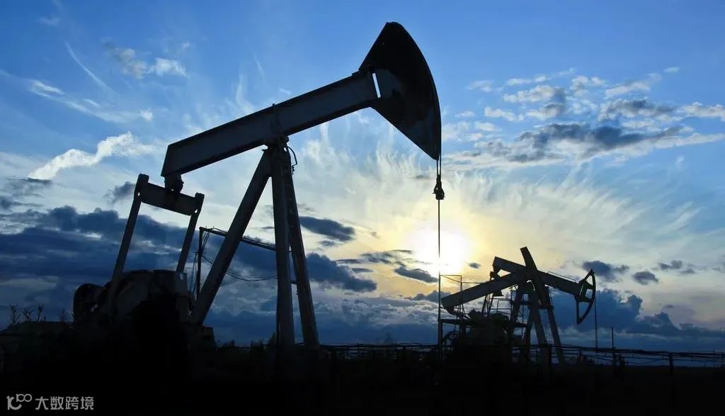 【后市场动态】中国重汽三季度报发布；新能源重卡销量10月火爆；捷氢科技推首个燃料电池电堆平台