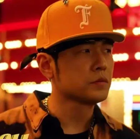 周杰伦直播破纪录，1.1亿粉丝挤进快手