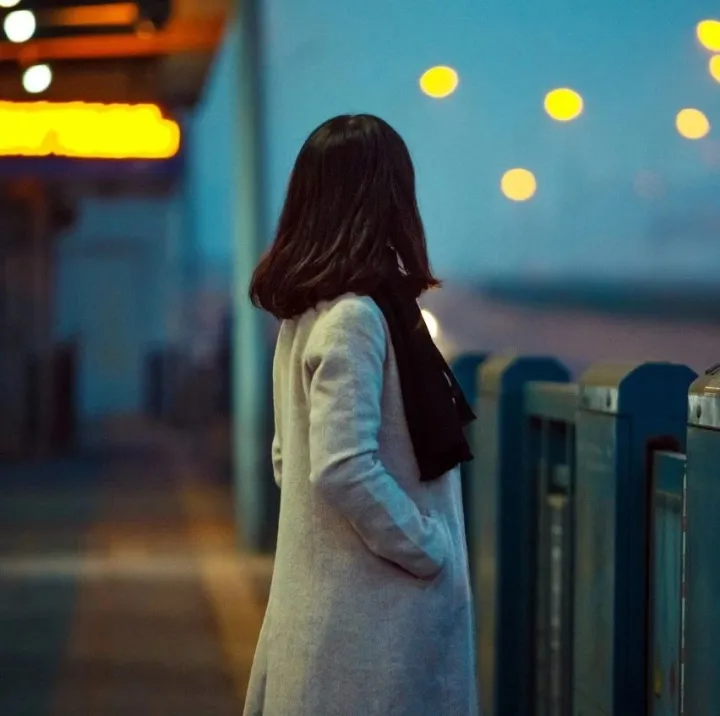 她“拯救”了刘强东、丁磊，成就2大首富，回报率800倍！