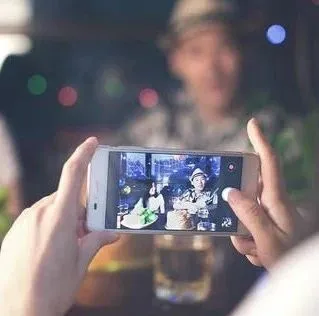 “黑心”网红经纪公司：底线是不可能有底线的