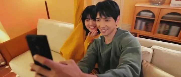 新消费品牌的黄金时代，藏在这支视频里