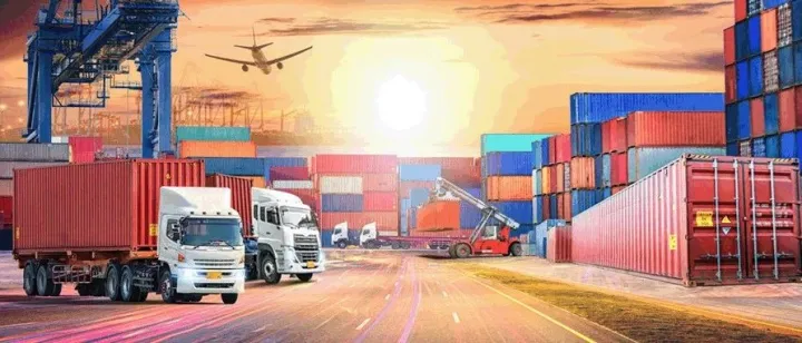 物流周报Top10 | 中远海运收购秘鲁钱凯码头60%股份，春节前油价或现“两连涨”