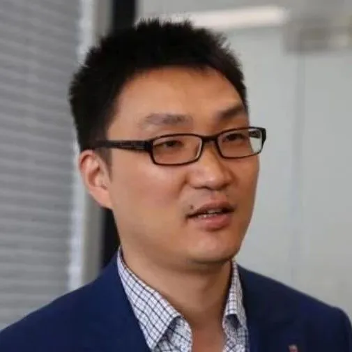 砸钱砸流量，拼多多开始认真做内容