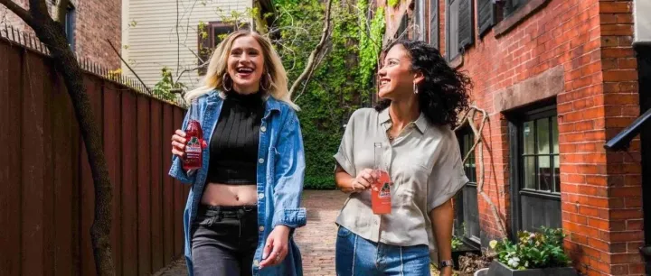 乐读 | Z世代正在成为消费主力军，他们到底需要什么？