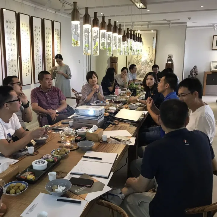 有图有真相，一点就知线下活动中外贸小伙伴的真心话！