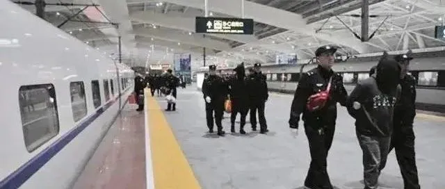 0.1%佣金、虚拟币置换，北京破获11个地下钱庄案