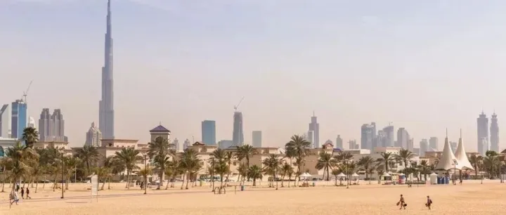 阿联酋宰牲节过后的临近假日