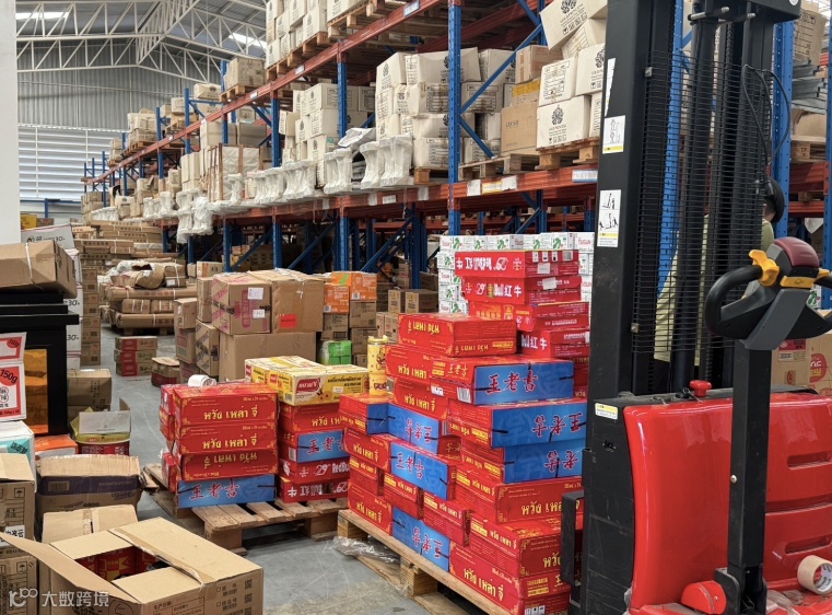 TikTok Shop美国站下半年冲击120亿美金;泰国警察突袭,一中国合伙人仓库被查;Temu登陆巴西,疯狂补贴抢占市场