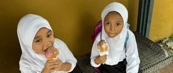 飞外国的中国人越来越多了，大家做好过10年苦日子的准备