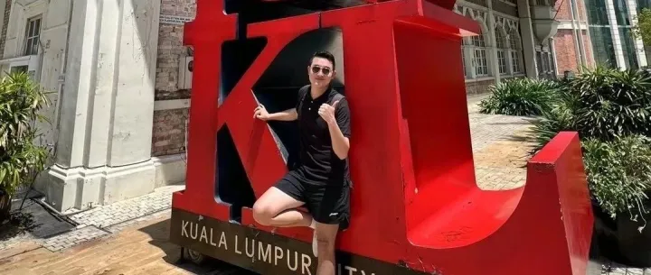 学历泛滥了，追求高学历不如早点去赚钱