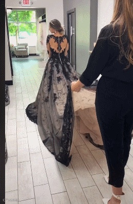 从SHEIN买的47美元婚纱竟成TikTok爆款！