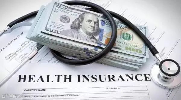 美国医疗大揭秘：保健品为何成为全民“新宠”？