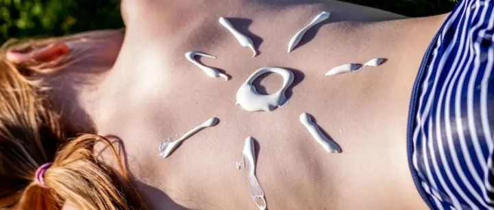 卖断货！“紫外线贴纸”被TikTok带爆