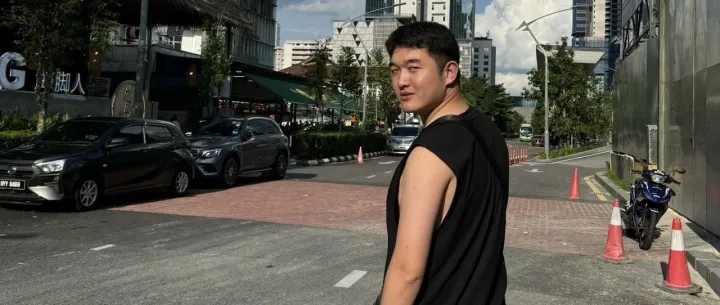 出海见了100个华人朋友，“一起卷一起惨，你不卷你更惨”