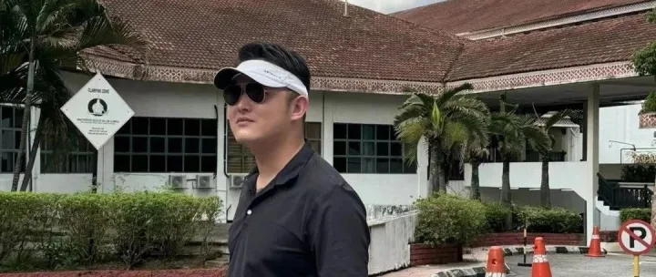 全民亏钱的时代，创业就是赌博，十个赌九个输