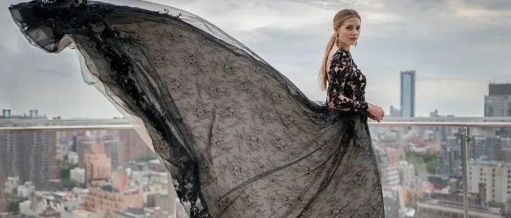 从SHEIN买的47美元婚纱竟成TikTok爆款！