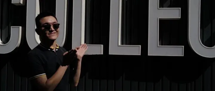 普通人赚钱的唯一方式，把自己变得不普通