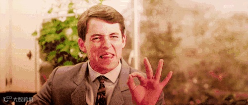 “等我一下”可不是“wait me”！理解错就白等了！