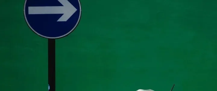 钉钉企业微信齐崩溃，全民在家上班后协同办公会爆发吗？