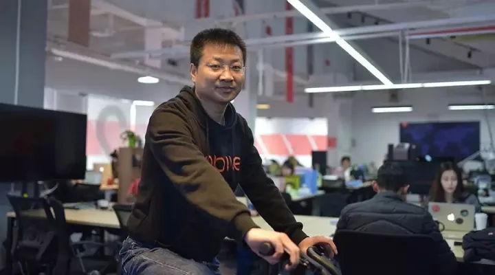 对话王晓峰：轻视制造业，轻视供应链，你会输的很惨！