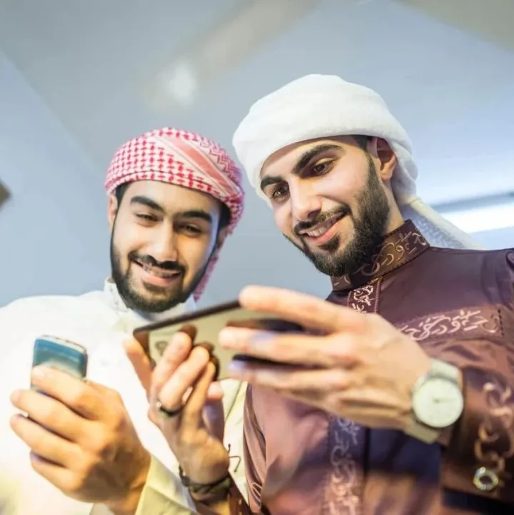 亲历 | 我在海外卖手机